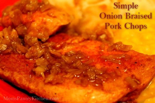 Simple Onion Braised Pork Chops